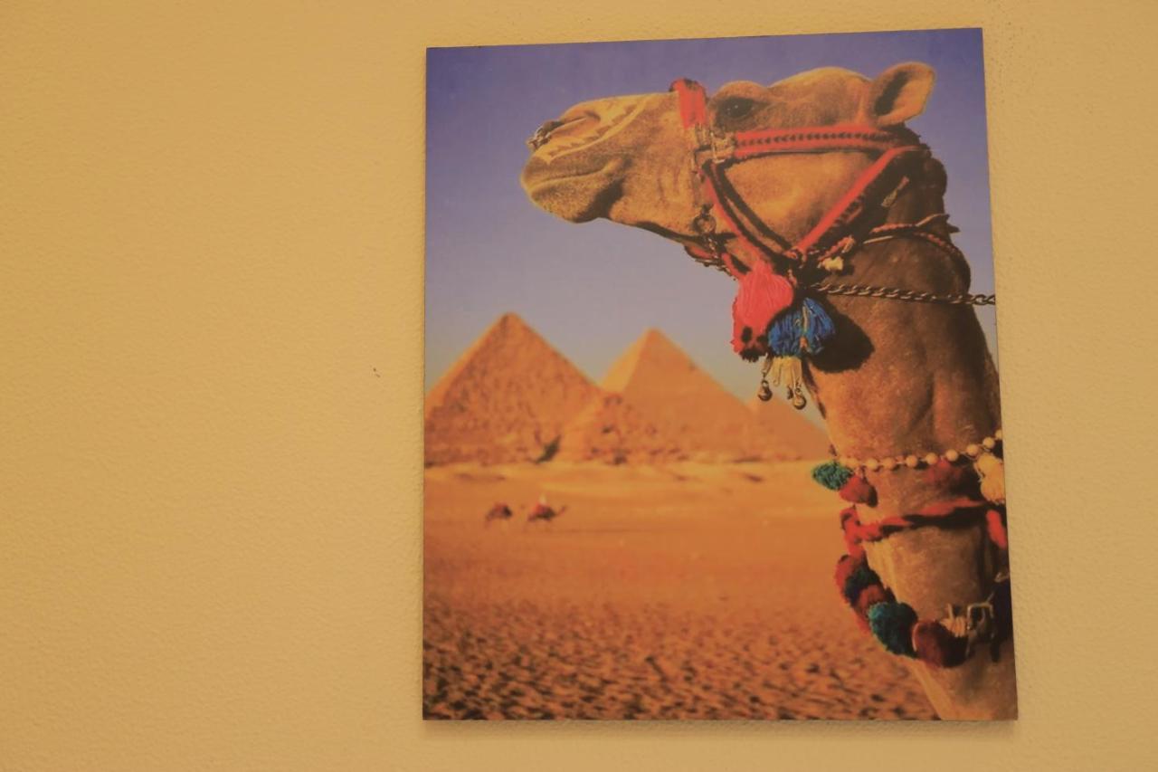 فندق Magic Golden Pyramids View Kafret el-Gabal المظهر الخارجي الصورة
