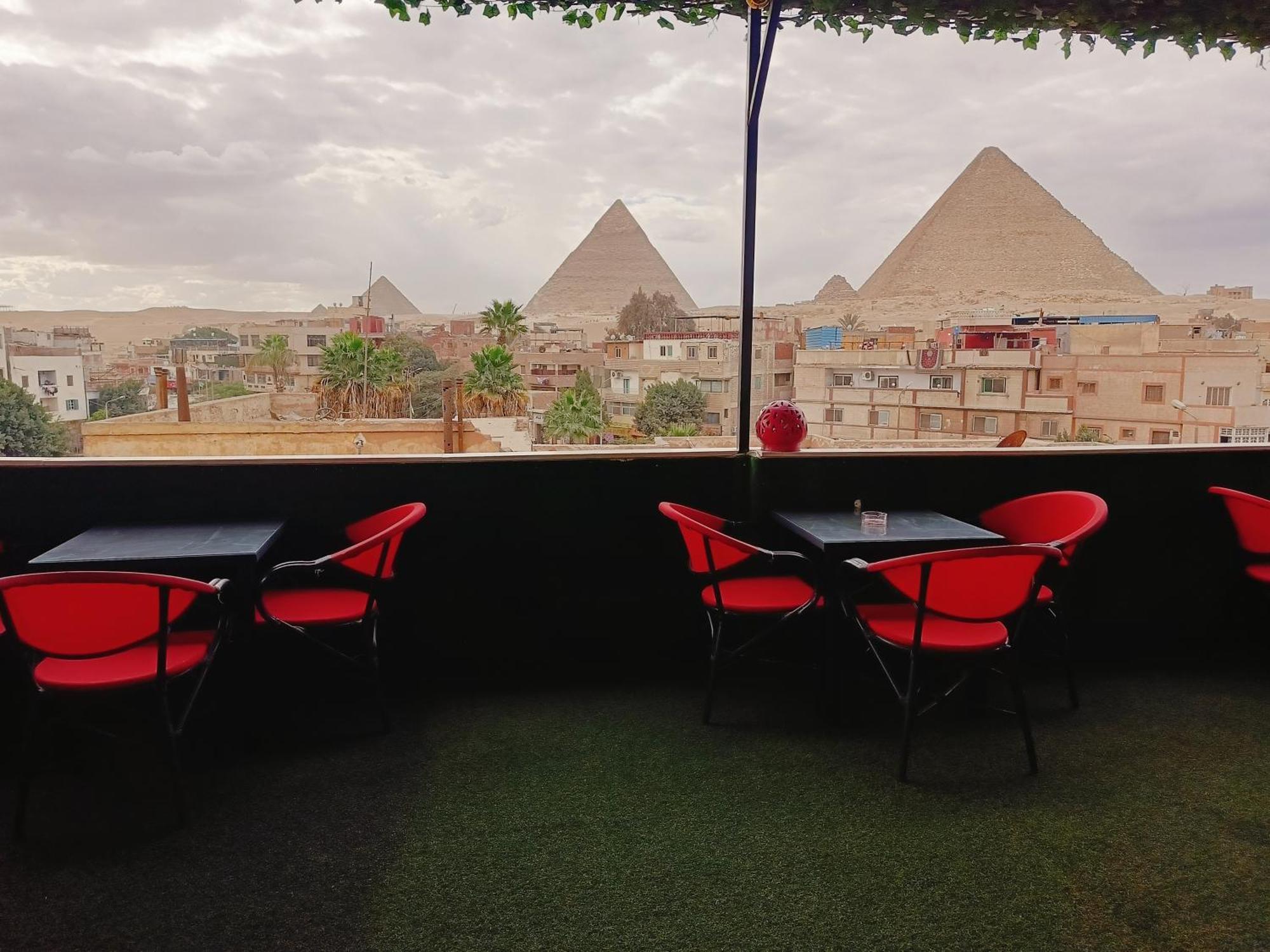 فندق Magic Golden Pyramids View Kafret el-Gabal المظهر الخارجي الصورة