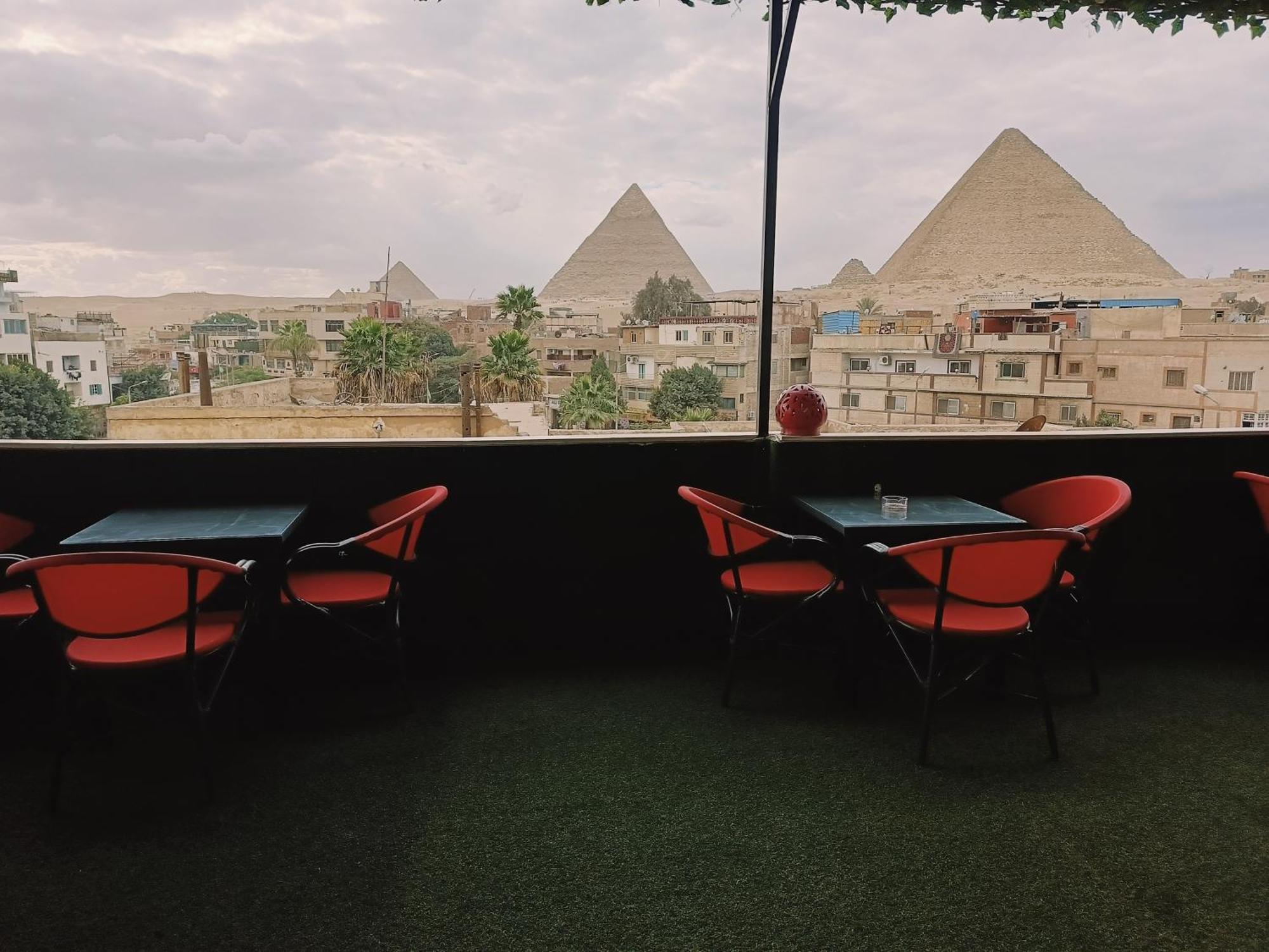فندق Magic Golden Pyramids View Kafret el-Gabal المظهر الخارجي الصورة