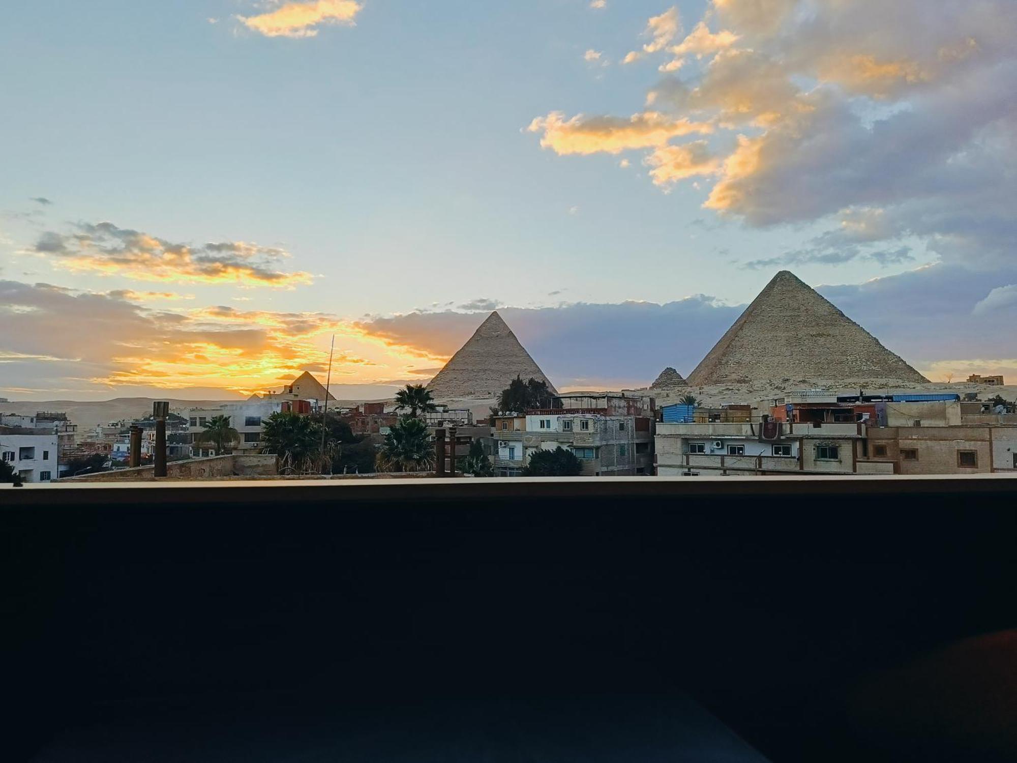 فندق Magic Golden Pyramids View Kafret el-Gabal المظهر الخارجي الصورة