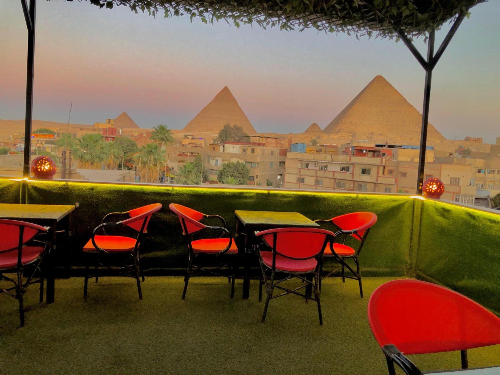 فندق Magic Golden Pyramids View Kafret el-Gabal المظهر الخارجي الصورة