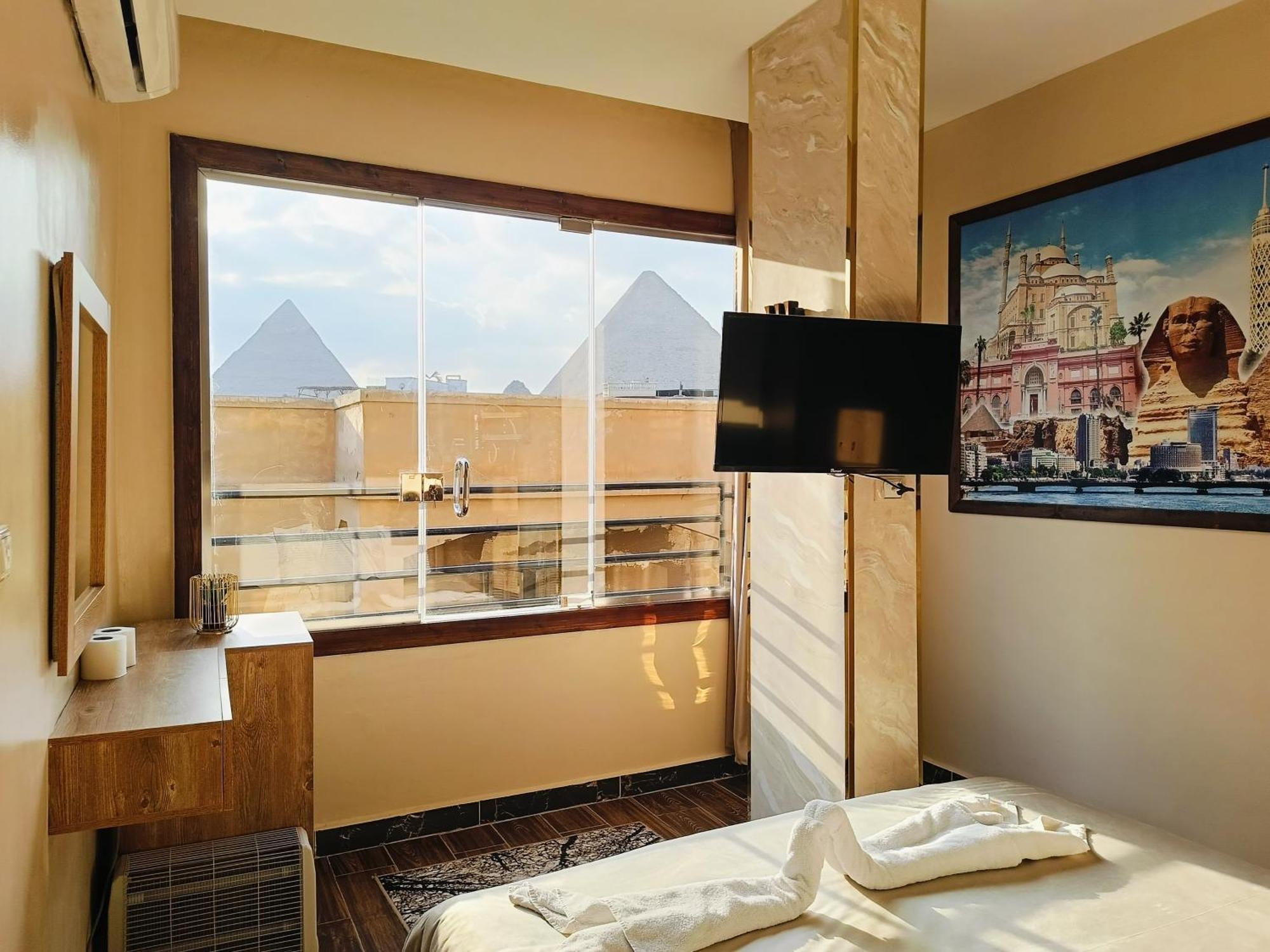 فندق Magic Golden Pyramids View Kafret el-Gabal المظهر الخارجي الصورة